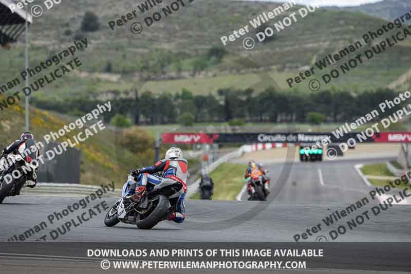 cadwell no limits trackday;cadwell park;cadwell park photographs;cadwell trackday photographs;enduro digital images;event digital images;eventdigitalimages;navarra;no limits trackdays;peter wileman photography;racing digital images;trackday digital images;trackday photos